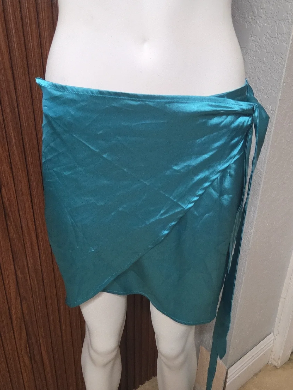 SHEIN Shimmery Teal Satin Skirt with Side Tie Large [1975]